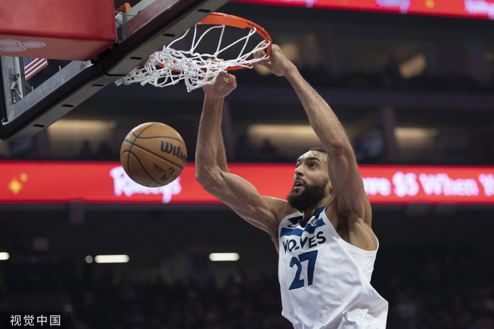 现出了更高 现出了更高